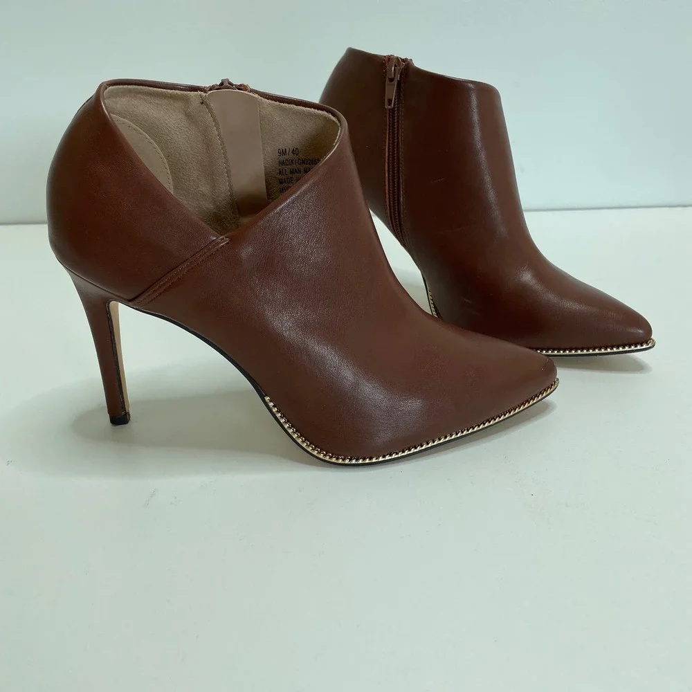 Madden Girl Hadix Cognac Brown Pointed Toe Chain Detail Stiletto Booties Size 9M